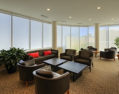 807 Davis Street - Photo Thumbnail 11