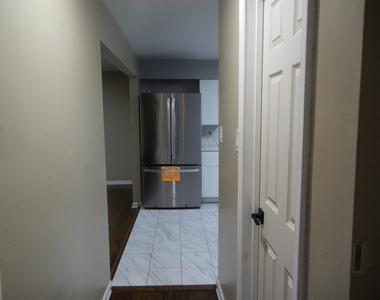 704 W 111th Street - Photo Thumbnail 10