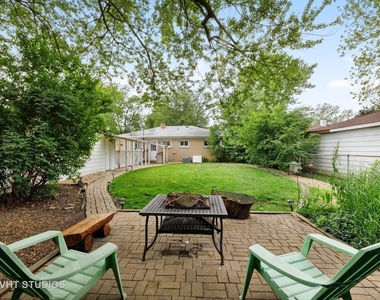 721 N Bierman Avenue - Photo Thumbnail 3