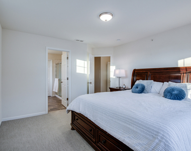 4477 Monroe Court - Photo Thumbnail 13