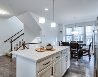 4477 Monroe Court - Photo Thumbnail 7