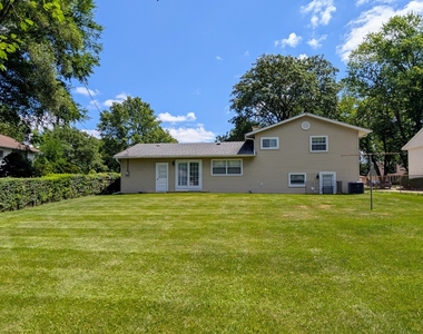 476 Raupp Boulevard - Photo Thumbnail 22