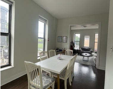 1205 W Webster Avenue - Photo Thumbnail 4