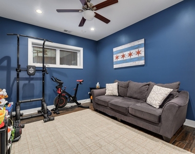 1516 W Ohio Street - Photo Thumbnail 17