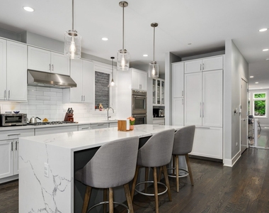1516 W Ohio Street - Photo Thumbnail 7
