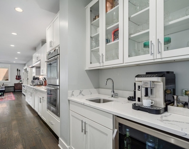 1516 W Ohio Street - Photo Thumbnail 9