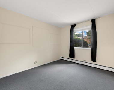 5325 Waterbury Court - Photo Thumbnail 12