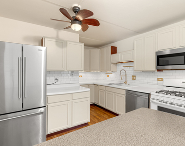 5325 Waterbury Court - Photo Thumbnail 5