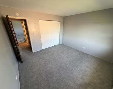 535 Brookside Drive - Photo Thumbnail 5