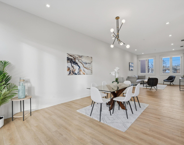4256 W Belmont Avenue - Photo Thumbnail 11
