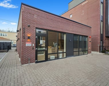 4256 W Belmont Avenue - Photo Thumbnail 30