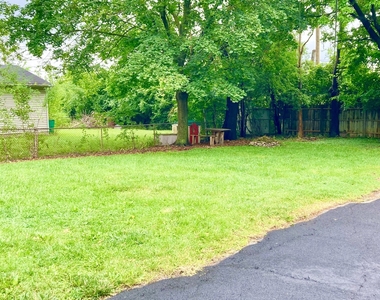 207 Village Road - Photo Thumbnail 16