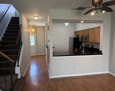 4534 W Quill Lane - Photo Thumbnail 5