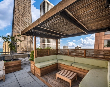 777 N Michigan Avenue - Photo Thumbnail 15
