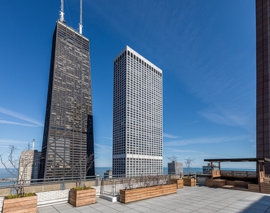 777 N Michigan Avenue - Photo Thumbnail 17