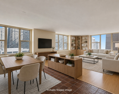 777 N Michigan Avenue - Photo Thumbnail 2