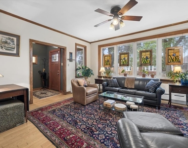 4334 N Mason Avenue - Photo Thumbnail 8