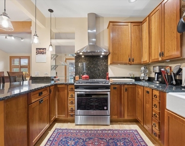 4334 N Mason Avenue - Photo Thumbnail 18