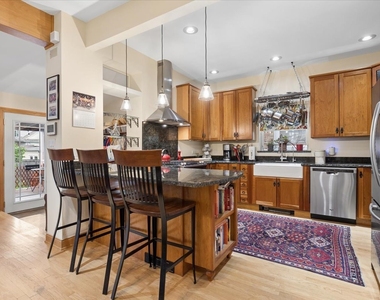 4334 N Mason Avenue - Photo Thumbnail 15