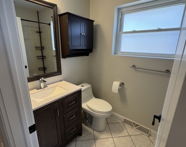 5309 N Central Avenue - Photo Thumbnail 7