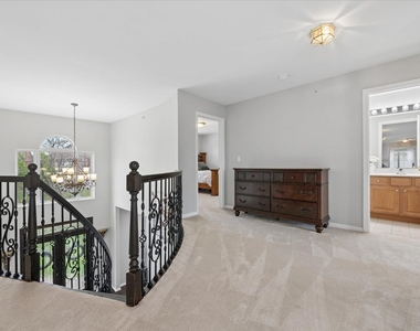 5423 Swan Circle - Photo Thumbnail 28