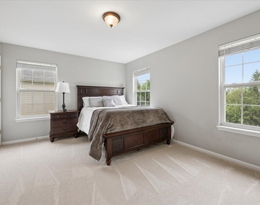 5423 Swan Circle - Photo Thumbnail 26