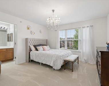5423 Swan Circle - Photo Thumbnail 23