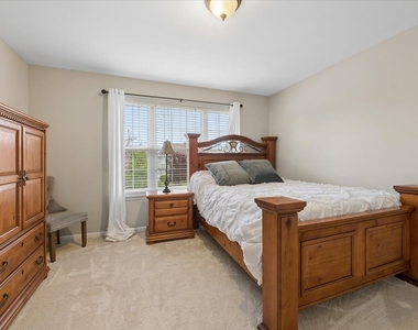 5423 Swan Circle - Photo Thumbnail 25