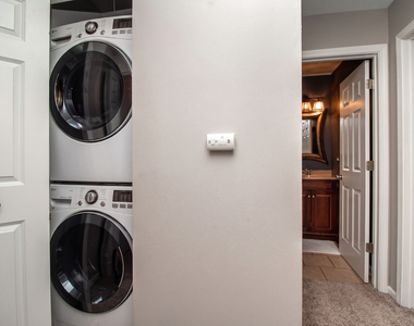 197 Uteg Street - Photo Thumbnail 10