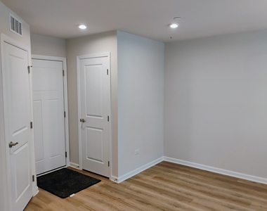 936 Jenkins Court - Photo Thumbnail 27