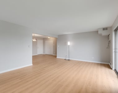 535 S Cleveland Avenue - Photo Thumbnail 8