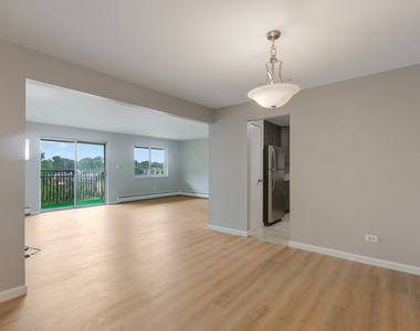 535 S Cleveland Avenue - Photo Thumbnail 3