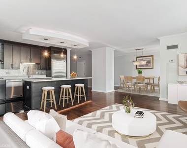 33 W Ontario Street - Photo Thumbnail 6