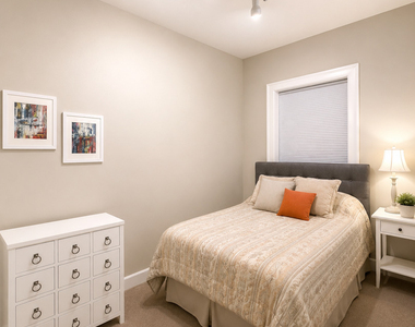 642 N Dearborn Street - Photo Thumbnail 8