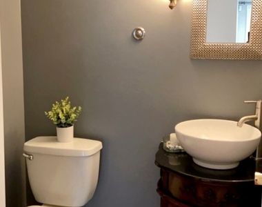 2145 Cedar Court - Photo Thumbnail 9