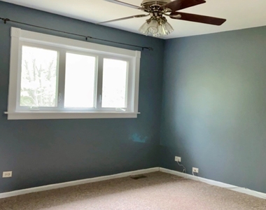 2145 Cedar Court - Photo Thumbnail 8