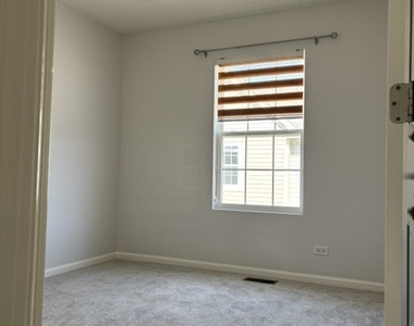 6809 Meadow Lane - Photo Thumbnail 14