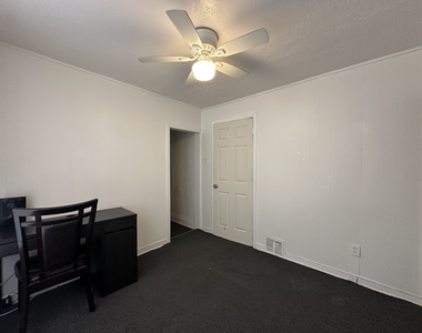 7710 S Ada Street - Photo Thumbnail 4