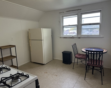 7710 S Ada Street - Photo Thumbnail 9