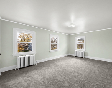 727 N Ridgeland Avenue - Photo Thumbnail 7