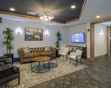 5600 N Sheridan Road - Photo Thumbnail 7