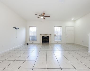 17441 Red Oak Drive - Photo Thumbnail 5