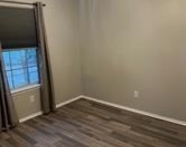 21062 Aldens Oak - Photo Thumbnail 3