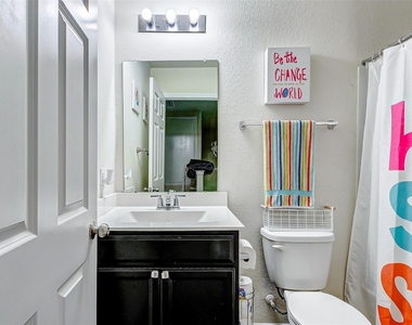 24059 Hay Needle Lane - Photo Thumbnail 5