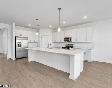 21143 Verawood Loop - Photo Thumbnail 9