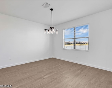 21143 Verawood Loop - Photo Thumbnail 14