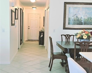16615 Lake Circle Drive - Photo Thumbnail 8