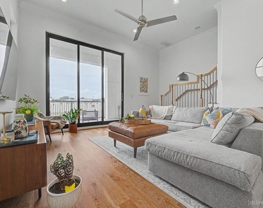 4009 University Grove Street - Photo Thumbnail 19