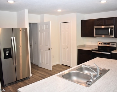 4795 Lacoco Street - Photo Thumbnail 1