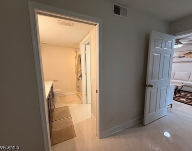 28280 Pine Haven Way - Photo Thumbnail 33